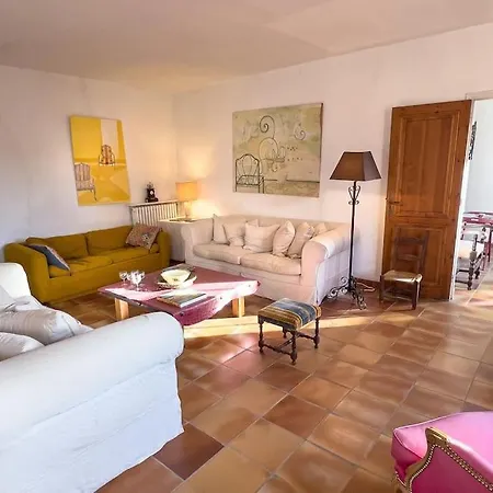 Holiday home Mas De Charme En Pleine Camargue
