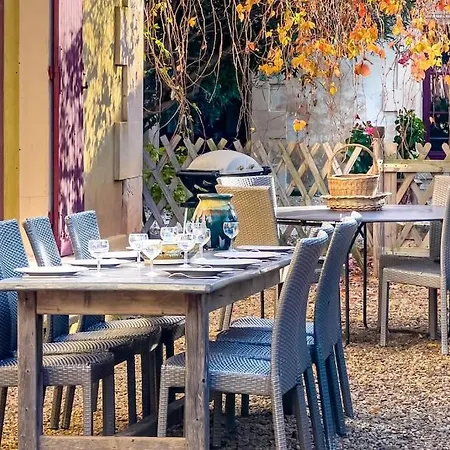 Holiday home Mas De Charme En Pleine Camargue *